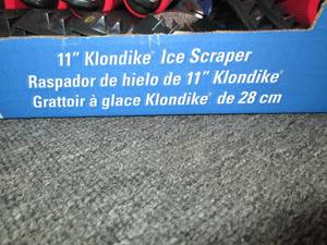 lot 188 image: case of 24 ice scrapers...
