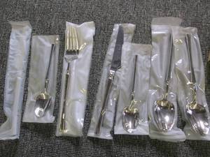 lot 227 image: new flatware set ...