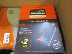 lot 230 image: box of laptop sleeves and galaxy bo...