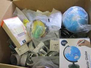 lot 252 image: box of misc please see pictures ...