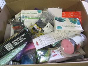 lot 255 image: box of misc please see pictures ...