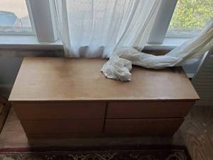 Collection of furniture