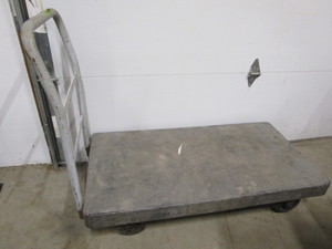 lot 4 image: Shop Cart
