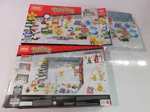 2) 2021Pokemon mega constucts legos