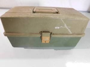 Plano tackle box with tackle