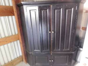 corner cabinet