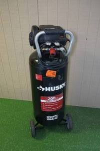 lot 1 image: Husky Vertical Air Compressor -20 Gallon, 200 PSI