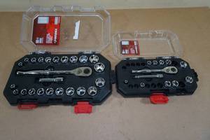 lot 18 image: Husky Ratchets and Sockets - 14 and 38