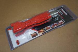 lot 35 image: NEW Ridgid EZ Change Faucet Tool