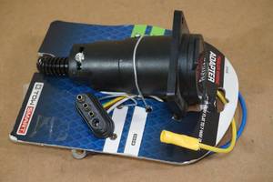 lot 39 image: Tow Smart Trailer Wiring Adapter - 4 Flat to 7 Blade