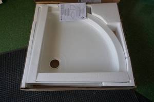 lot 82 image: NEW Glacier Bay Glamour 34 Corner Drain Corner Shower Base