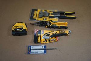 lot 143 image: DeWalt Hand Tools - Tape Measure, Utility Knife, Snips, Fencing Pliers