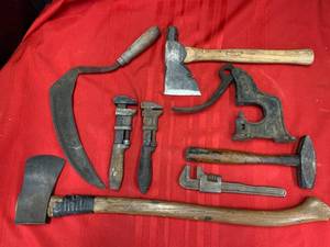 lot 46 image: Antique tools