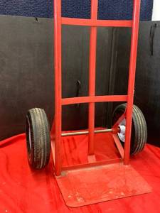 lot 52 image: Heavy Duty Lightly Used Red Dolly