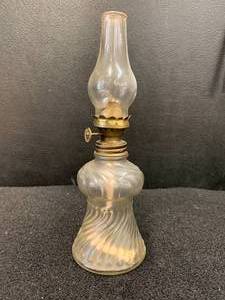 lot 110A image: WHALE OIL LAMP CLEAR TWIST GLASS