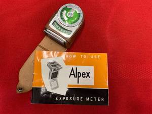 lot 122 image: ALPEX CAMERA LIGHT METER WITH CASE