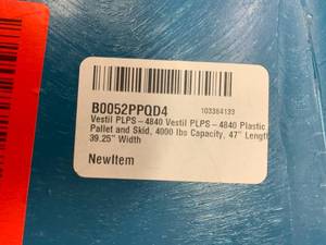 lot 157 image: 4000# Capacity Heavy Duty Plastic Pallet