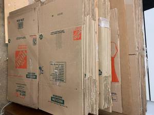 lot 198 image: MOVING BOXES - MANY BRAND NEW