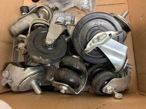 lot 232 image: Connectors and Casters for Metro Shelving
