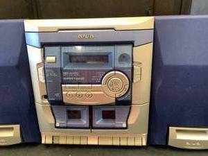 lot 256 image: AIWA Audio System