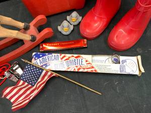 lot 271 image: KID STUFF