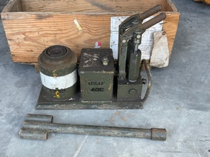 Military Dual Pump Hydraulic Jack