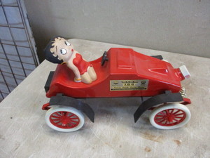 lot 50 image: Betty Boop Beam Decanter