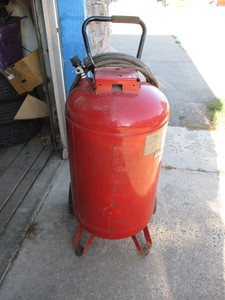 lot 58 image: Air Tank
