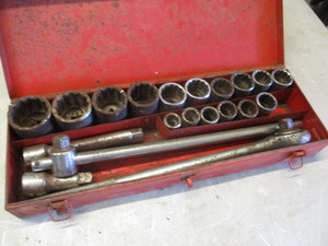 lot 57 image: 34 Socket Set