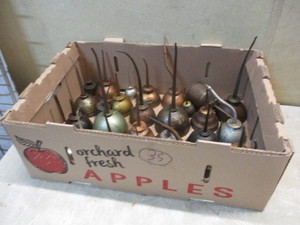 lot 115 image: 35 oil pumpers