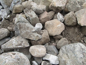 Fieldstone, random  sizes 6 to 18...