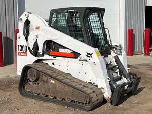 Bobcat T300 Skid-Loader