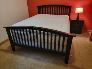 Expresso Vertical Slat Queen Bed Set