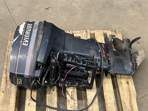 lot 13 image: Evinrude 50HP Outboard Boat Motor