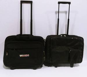 lot 49 image: Rolling Luggage