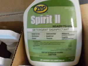 Case of 12 Quarts Zep Spirit II Det...