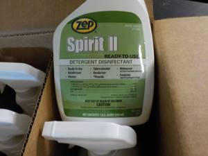Case of 12 Quarts Zep Spirit II Det...