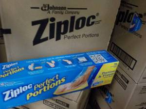Case of 12 Boxes Ziploc Perfect Por...