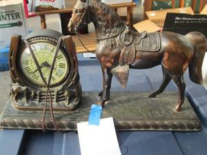 lot 183 image: Horse themed clock 17 wide...