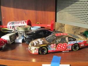lot 186 image: Replica cars and more...