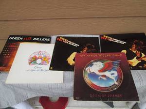 lot 8 image: Lot of hit vinyl records...