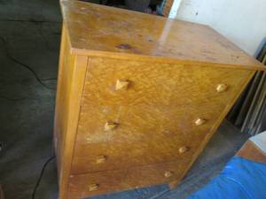 lot 43 image: Antique dresser 34x18x43...