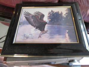 lot 49 image: Eagle picture...