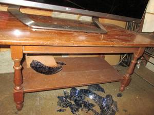 lot 112 image: Wood table top is 36x19...
