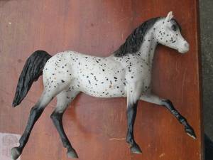 lot 678 image: Bryer Horse