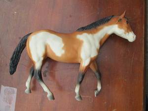 lot 679 image: Bryer Horse