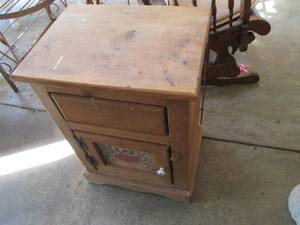 lot 163 image: Decorative wood shelf. top is 17x13...