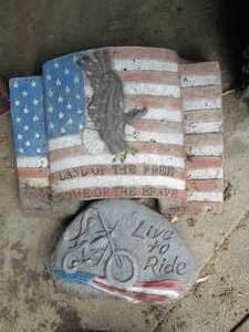 lot 234 image: Patriotic cement garden decor...