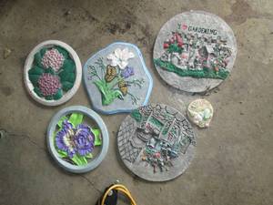lot 258 image: Lot of garden step stones...