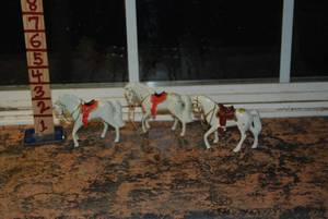 lot 409 image: 3 Metal Horses